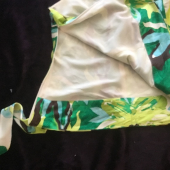 Banana Republic silk tropical halter top - Picture 7 of 9